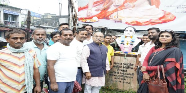 ईश्वरचंद्र विद्यासागर की जयंती पर मंत्री डॉ. अजय कुमार पोद्दार ने अर्पित की श्रद्धांजलि