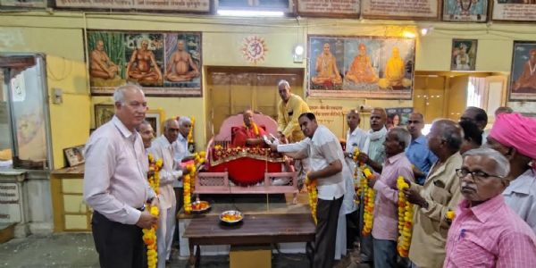 मंदसौरः केशव सत्संग में स्वामी सनिष्ठानंद महाराज के चातुर्मास का हुआ समापन