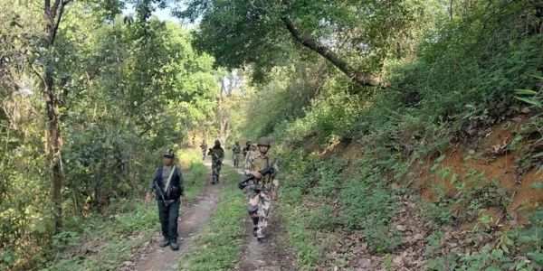 मणिपुर के सेनापति में दो नगा नागरिकों की कथित गोली मारकर हत्या