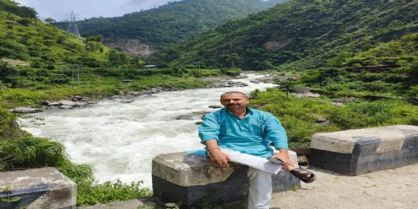 नदी दिवस पर छोटी नदियों को बचाने और बाढ़ के साथ जीवन जीने का लें संकल्प : भगवान पाठक