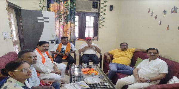 मुरादाबाद महानगर में 918 से अधिक बूथों पर 10,112 लोगों ने सुनीं पीएम के मन की बात