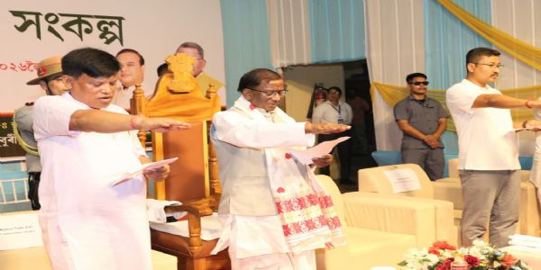 धुबड़ी में राज्यपाल ने नशा मुक्त भारत संकल्प पदयात्रा का किया नेतृत्व