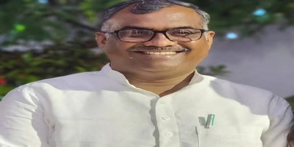 अखिलेश बताएं, अपने कार्यकाल में खिलाड़ियों के लिए क्या किया ? : गिरीश चंद्र यादव