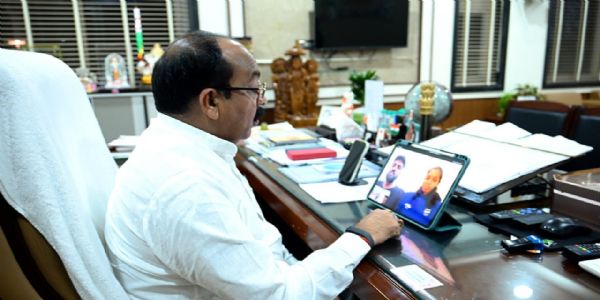 उप मुख्यमंत्री साव ने एशियन गेम्स की कबड्डी गोल्ड मेडलिस्ट संजू देवी से बात कर दी बधाई