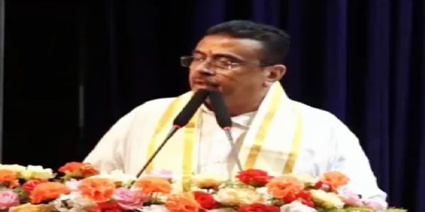 पश्चिम बंगाल की जनता ने वोट देकर हमें बचा लिया