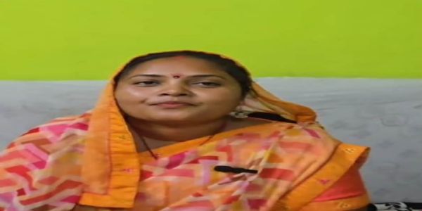 उज्ज्वला योजना से धुएं से राहत, सावित्री राजवाड़े के परिवार की दिनचर्या हुई आसान