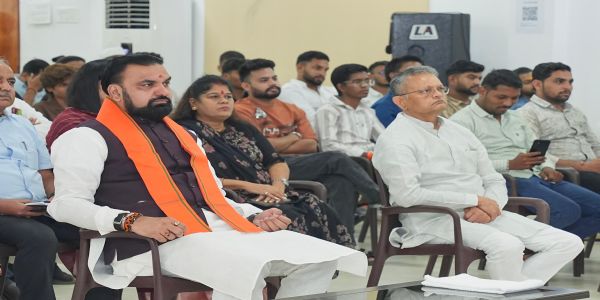 मुख्यमंत्री सम्राट चौधरी ने सुना ‘मन की बात’, प्रधानमंत्री के संदेश को बताया प्रेरणादायी