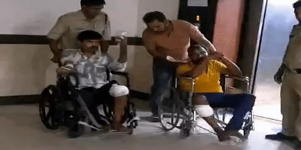 उज्जैन में दोहरे हत्याकांड के दो फरार आरोपिताें का शॉर्ट एनकाउंटर, पुलिस की गाड़ी से कूदकर भागे, पैर में लगी गाेली