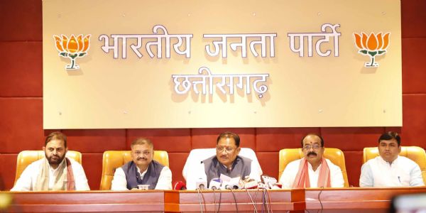 राहुल गांधी को चुनाव आयोग और देश से माफी मांगनी चाहिए : मुख्यमंत्री साय
