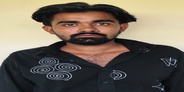 फेसबुक पर 3डी मूर्ति बेचने के नाम पर साइबर ठगी करने वाला शातिर ठग राहुल शर्मा गिरफ्तार