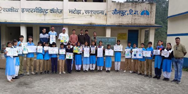 मेरे सपनों का भारत विषय पर चित्रकला और भाषण प्रतियोगिता