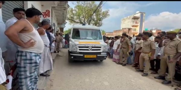 शादी की खुशियां मातम में बदलीं: हाईटेंशन तार की चपेट में आने से 3 लोगों की मौत