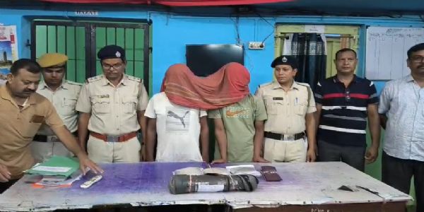 ब्राउन शुगर के साथ दो तस्कर गिरफ्तार, अदालत ने सात दिनों की पुलिस हिरासत में भेजो