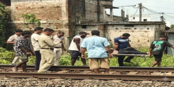 बेलदा में रेलगेट के पास असम के युवक का शव बरामद