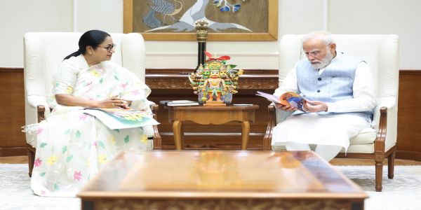 दिल्ली की मुख्यमंत्री रेखा गुप्ता ने प्रधानमंत्री मोदी से की मुलाकात