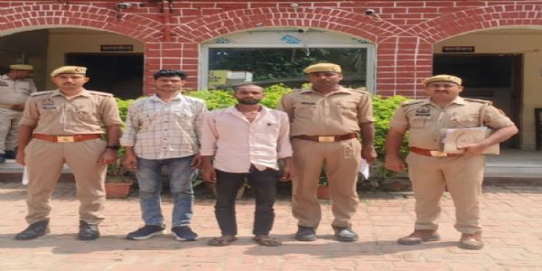 देवरिया : नाबालिग को बहला-फुसलाकर भगाने के मामले में दो आरोपित गिरफ्तार