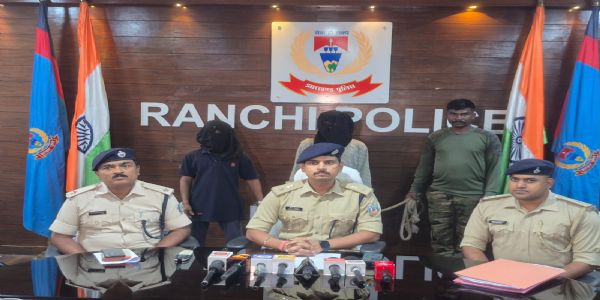 सामूहिक दुष्कर्म मामले में दो आरोपित गिरफ्तार और दो नाबालिग निरुद्ध