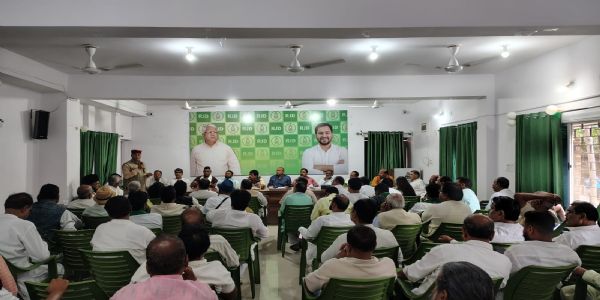 राजद कार्यकारिणी की बैठक में एमएमडीआर, एसआईआर और सीईसी से जुड़े मुद्दों पर आंदोलन का निर्णय