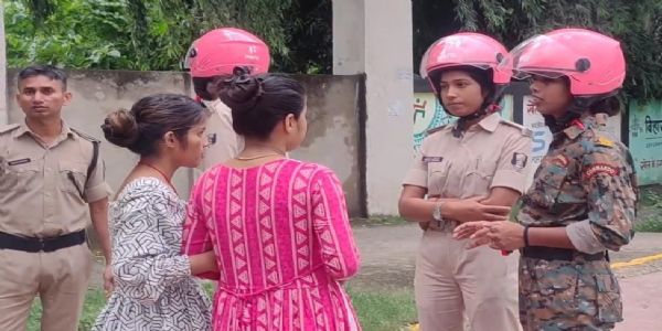वायरल वीडियो के बाद भागलपुर पुलिस अलर्ट, पार्कों में तैनात ‘पुलिस दीदी’ दे रही हैं सुरक्षा का भरोसा