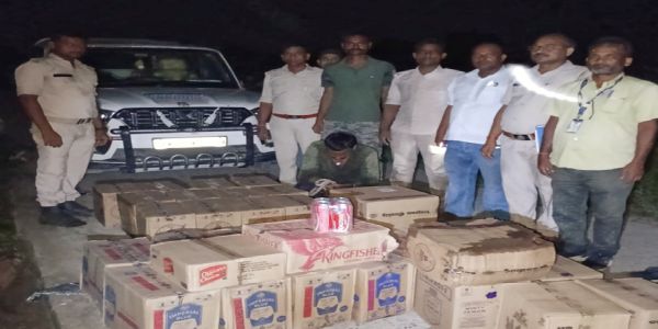 भारी मात्रा में विदेशी शराब लदी स्कॉर्पियो जब्त, तीन आरोपित हवालात में