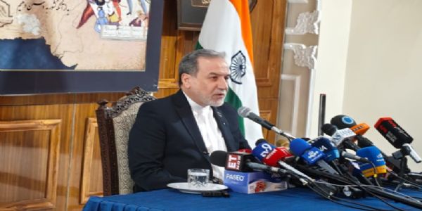 ईरान के विदेशमंत्री अब्बास अरागची। फोटो - इंटरनेट मीडिया ईरान के विदेशमंत्री अब्बास अरागची। फोटो - इंटरनेट मीडिया