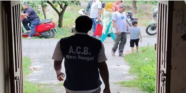 पोस्टमार्टम रिपोर्ट के नाम पर रिश्वत, पकड़ा गया एनबीएमसीएच कर्मचारी 