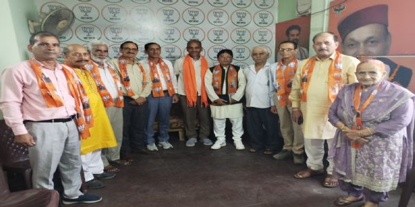 भाजपा वरिष्ठ नागरिक प्रकोष्ठ की बैठक आयोजित