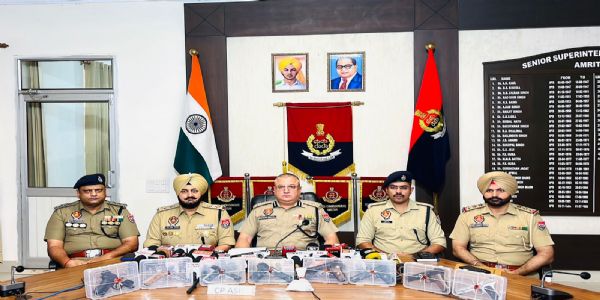 अमृतसर में नेटवर्क का भंडाफोड़, 8 पिस्तौल-103 कारतूस बरामद, 2 गिरफ्तार