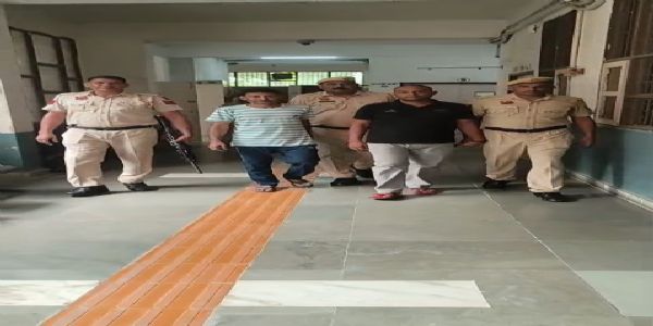 पुलिस टीम पर हमला करने के दो दोषियों को पांच-पांच साल की सजा