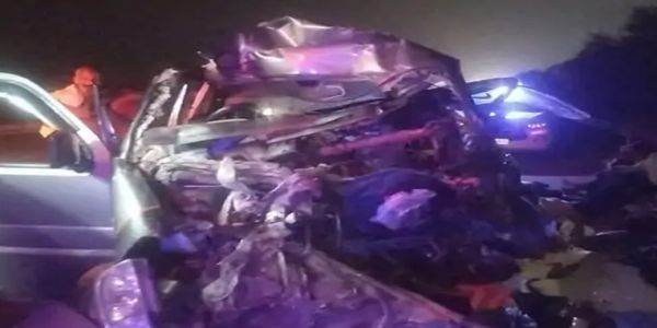 अपडेट-सोनीपत में केएमपी पर वाहन से ईको की टक्कर में पांच मजदूरों की मौत