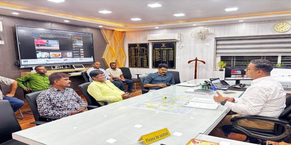 ढुलू महतो ने डीआरएम से की आरओबी निर्माण और बंद टुंडू हॉल्ट चालू कराने की मांग