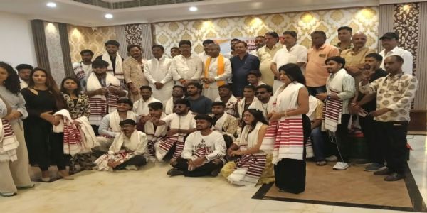 भाजपा के संकल्प अभियान के तहत मध्य प्रदेश से बाबा नगरी पहुंचे 30 इन्फ्लुएंसर