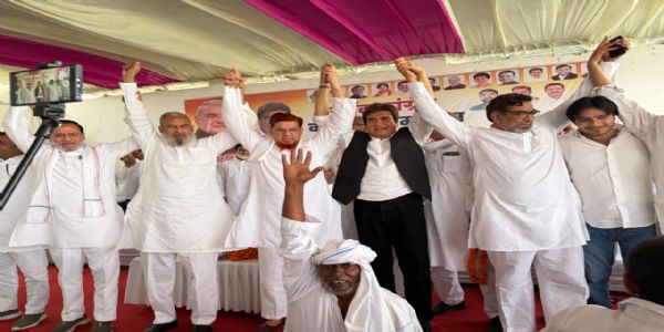 नूंह: वोटों की गिनती को लेकर राज बब्बर ने उठाए सवाल, चुनाव आयोग पर लगाए गंभीर आरोप