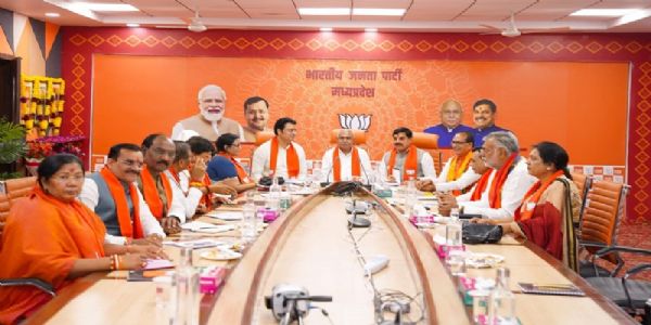 मप्र में भाजपा संगठन की मजबूती और जनसेवा के कार्यों को और प्रभावी बनाने पर कोर ग्रुप में हुआ मंथन
