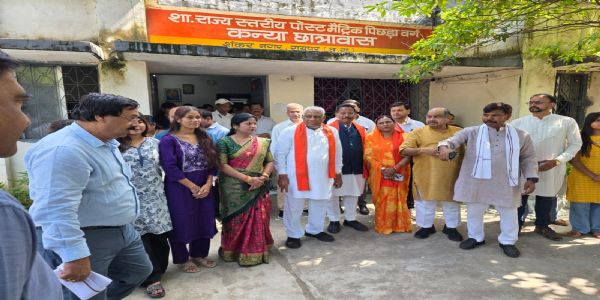 शंकर नगर एवं कालीबाड़ी के गर्ल्स हाॅस्टल का किया गया स्थल निरीक्षण