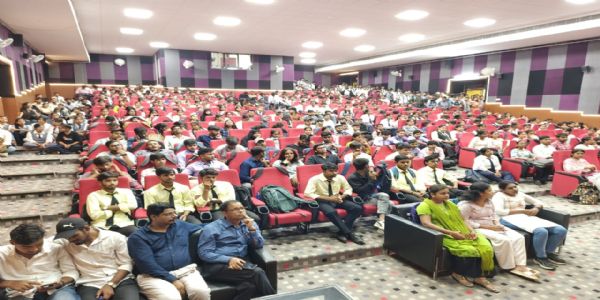 नवाचार से स्टार्टअप और उद्यमिता की ओर बढ़ें विद्यार्थी : प्रो. अविनाश