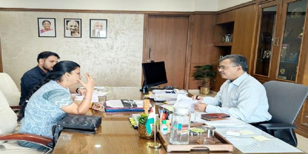 मप्रः मुख्य सचिव बर्णवाल से मिलीं बाल अधिकार आयोग की अध्यक्ष डॉ. निवेदता शर्मा, बाल संरक्षण के मुद्दों पर की चर्चा