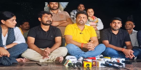 छात्रों की मांगों पर 18 अक्टूबर तक कार्रवाई नहीं तो महापंचायत बुलाएगा मंच