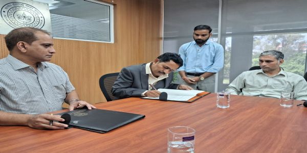 आईआईटी कानपुर बनाएगा देश का पहला सीपीवी सन सिम्युलेटर : आशीष गर्ग