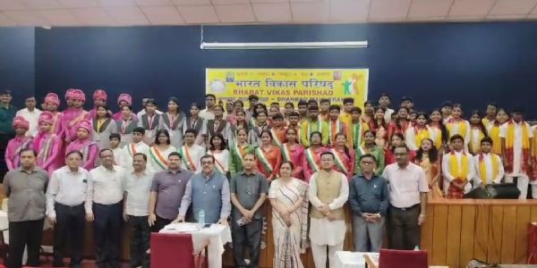 आईआईटी (आईएसएम) में राष्ट्रीय समूहगान प्रतियोगिता संपन्न