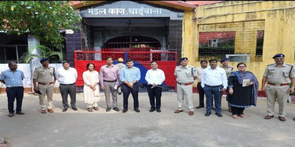 मंडल कारा का बोर्ड ऑफ विजिटर्स ने निरीक्षण कर लिया बंदियों की सुविधाओं का जायजा