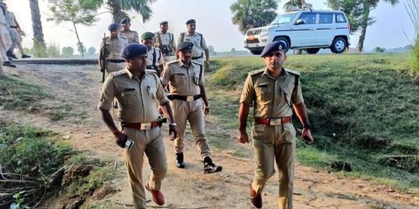 हत्या के बाद शव जलाकर भी नहीं बचा कातिल, 24 घंटे के अंदर आरोपी गिरफ्तार