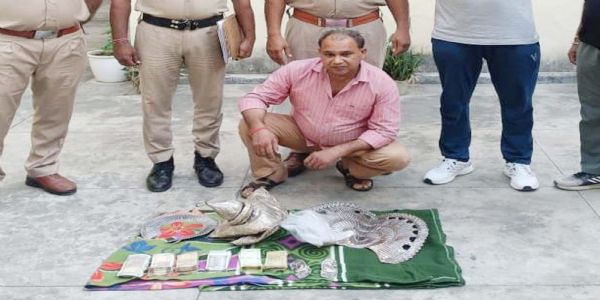 गुरुग्राम के सुदर्शन मंदिर में चोरी, छह घंटे में पकड़ा चोर