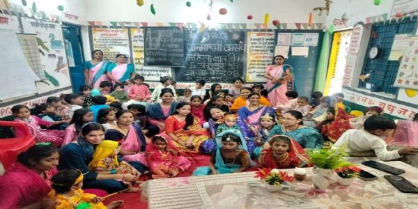 अनूपपुर : आंगनबाड़ी केंद्रों में उत्साह एवं उमंग के साथ मनाई गई कृष्ण जन्माष्टमी