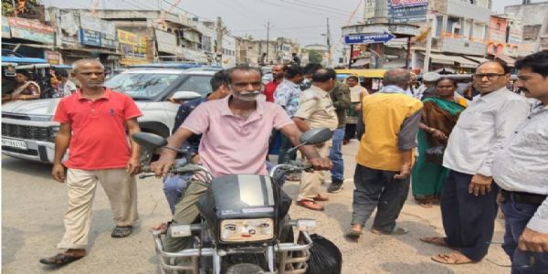 जाम से कराह रहा जिला मुख्यालय, चौक-चौराहों पर दिन-रात रेंग रही जिंदगी