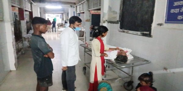 दोस्तों के साथ घर से निकले 20 वर्षीय युवक की पानी भरे गड्ढे में डूबने से मौत
