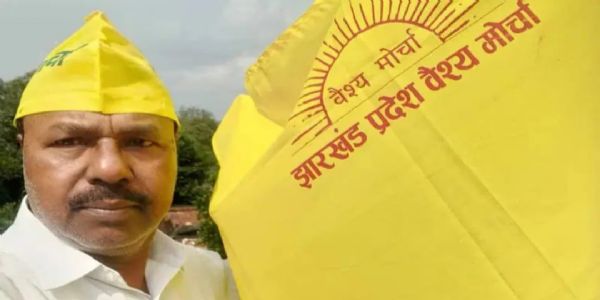 वैश्य मोर्चा महाधिवेशन को लेकर झंडा अभियान शुरू