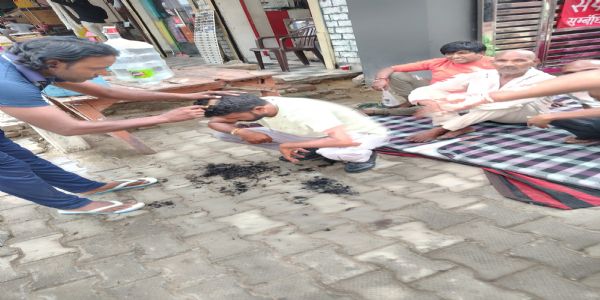 हरियाणा:चेतावनी के बावजूद 84 शहरों में 500 सफाई कर्मचारियों ने कराया सामूहिक मुंडन