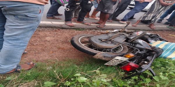 सरकारी बस की टक्कर से बाइक सवार की मौत