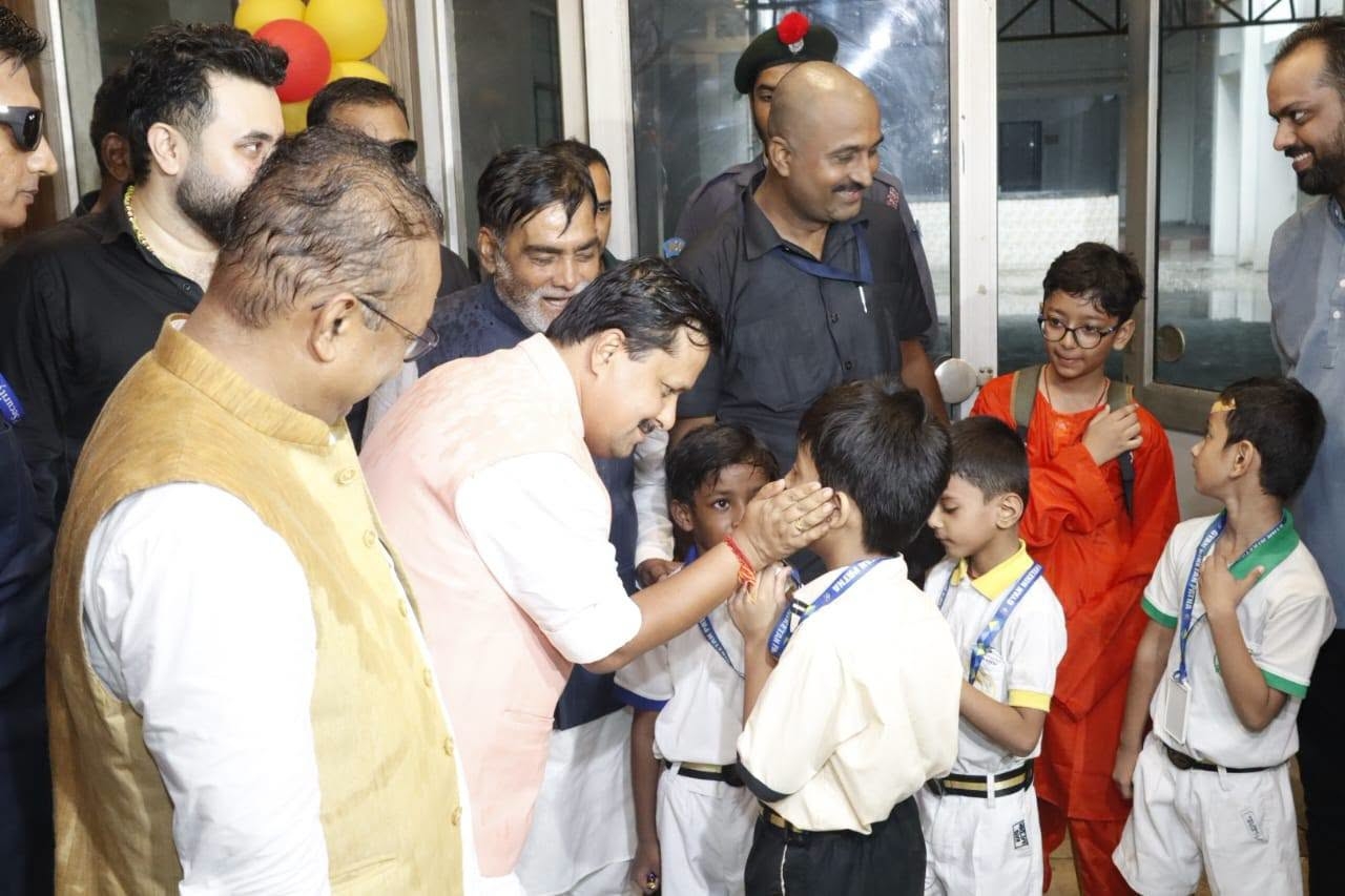 भाजपा के राष्ट्रीय अध्यक्ष शिक्षक दिवस पर पहुंचे अपने विद्यालय